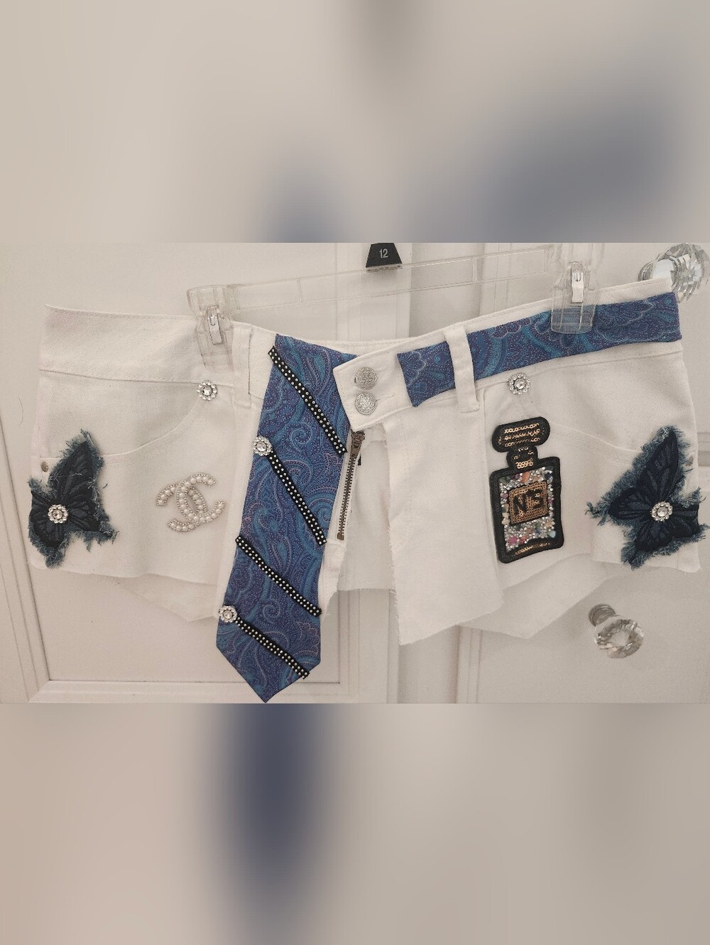 Figure Flattering Lane Bryant White Denim Custom Made Purple Paisley Tie Belt
